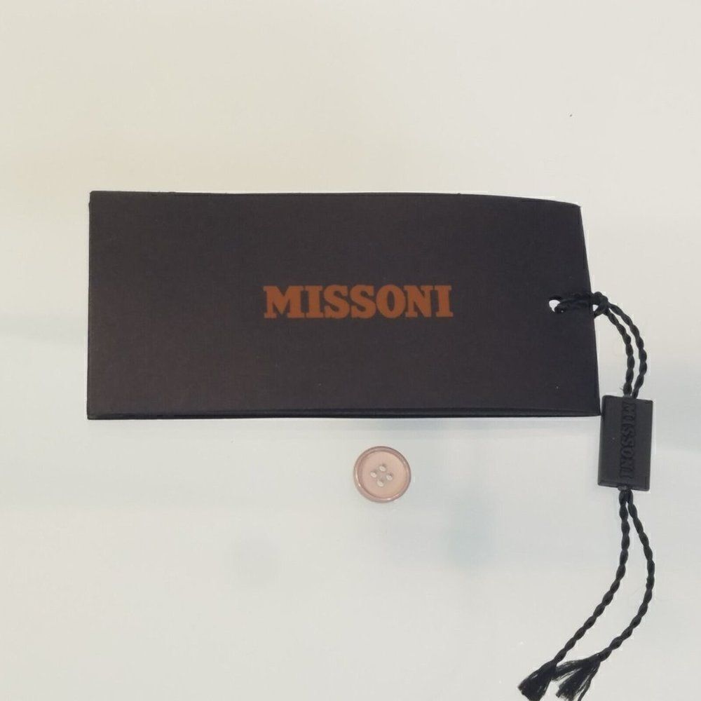 Missoni Replacement Button 4 Hole Gray Plastic Button - Picture 6 of 8